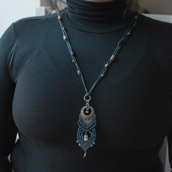 ALECTO | Blue Waxed Linen & Macrame Ornament Necklace