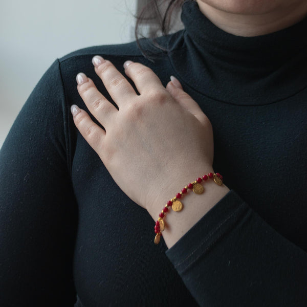 HESTIA | Red Beads & Golden "Coins" Bracelet