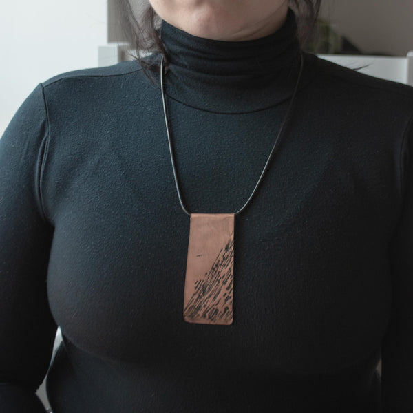 MELANIPPE | Forged Bronze Metal Rectangle Necklace