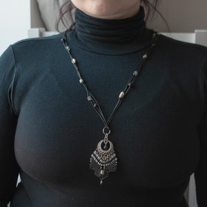 TISIPHONE | Black Waxed Linen & Macrame Ornament Necklace